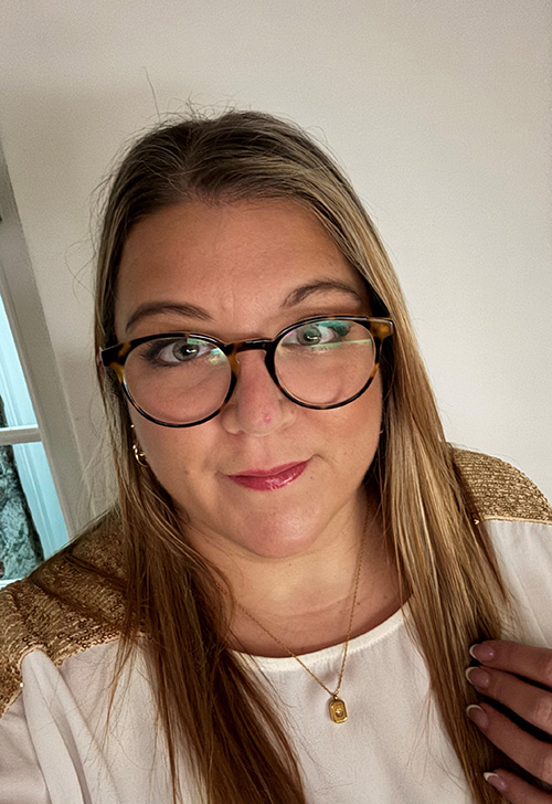Caroline Pearce counsellor
